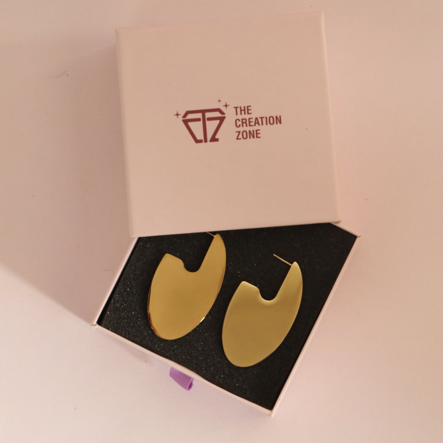 Gold Hoop Earrings, Oval Shape, Statement Earring (14k Gold Plated)