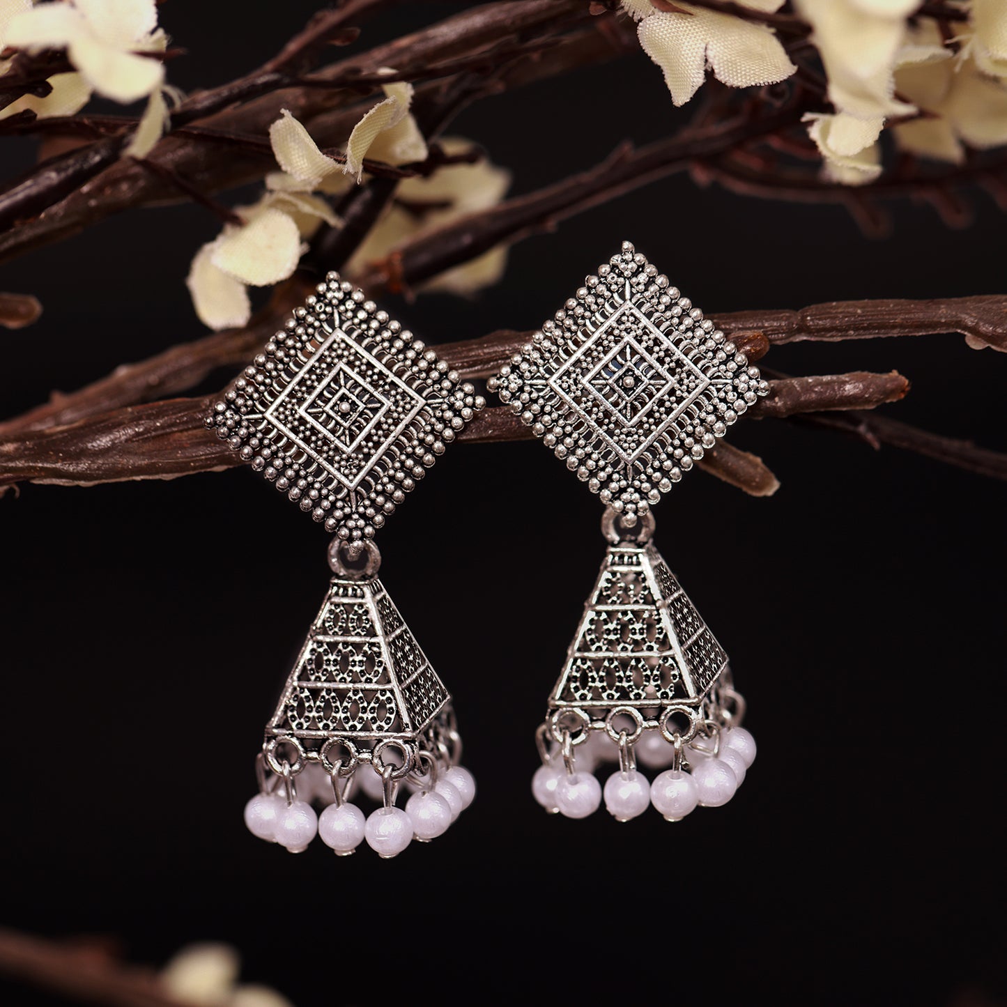 Square shape Jhumki Earrings with Pearls