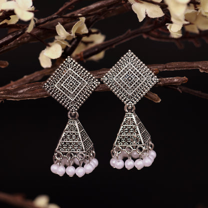 Square shape Jhumki Earrings with Pearls